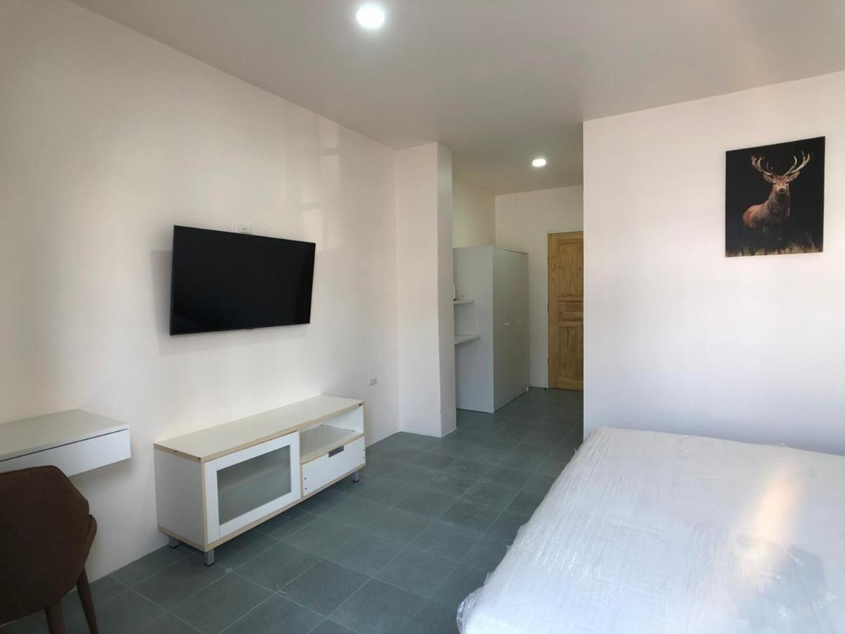 Inn Dulgence Patong Exterior foto