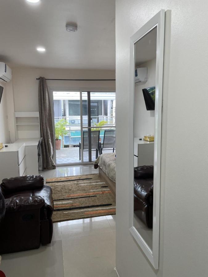 Inn Dulgence Patong Exterior foto