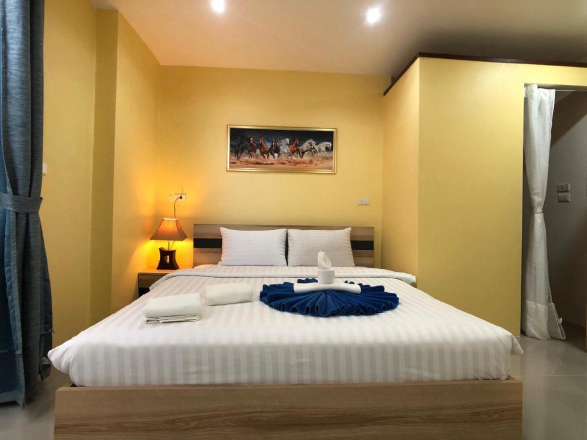 Inn Dulgence Patong Exterior foto